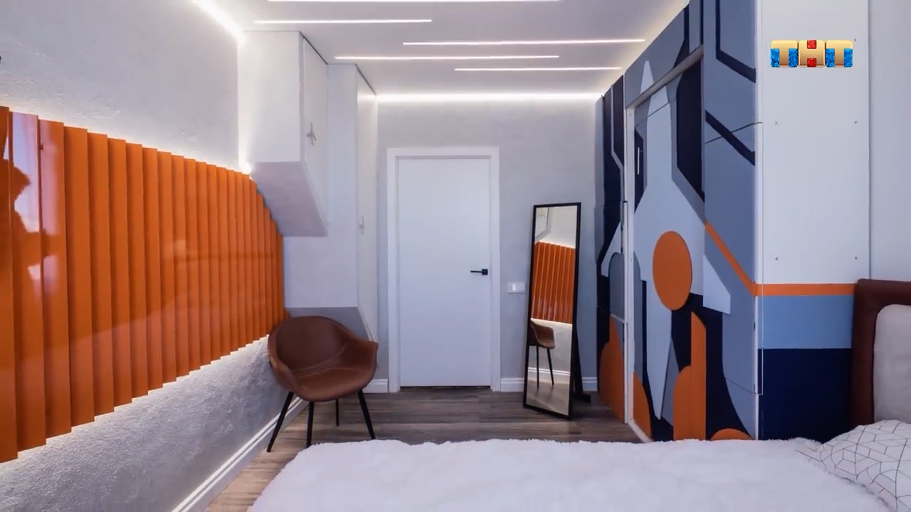 Спальня с декоративной штукатуркой SILK PLASTER в Битве Дизайнеров на ТНТ