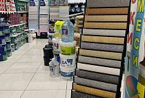 Фирменный магазин жидких обоев и декоративных покрытий SILK PLASTER в Уфе, ТСК «Радуга на Менделеева», г. Уфа, Менделеева, 137, корп. 4, секция 2-09. ТСК Радуга