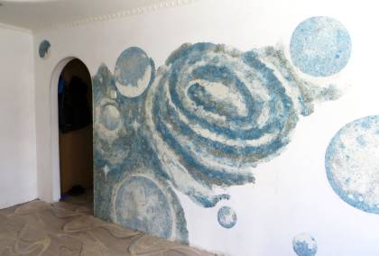 Космический дизайн жидкими обоями Silk Plaster - ремонт гостиной – фото 6