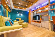 жидкие обои в Школе ремонта на канале ТНТ | выпуск "Каюта радости" – фото 12