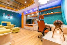 жидкие обои в Школе ремонта на канале ТНТ | выпуск "Каюта радости" – фото 17