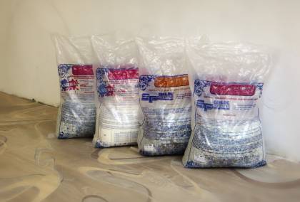 Космический дизайн жидкими обоями Silk Plaster - ремонт гостиной – фото 11