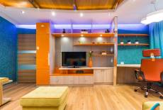 жидкие обои в Школе ремонта на канале ТНТ | выпуск "Каюта радости" – фото 8