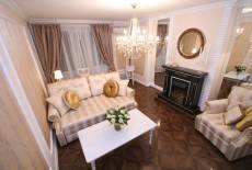 Школа ремонта на телеканале ТНТ | серия "Версаль на улице Свободы" – фото 13