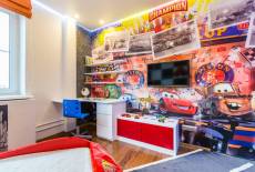 Жидкие обои в "Школе ремонта", серия "Автодетская" – фото 5